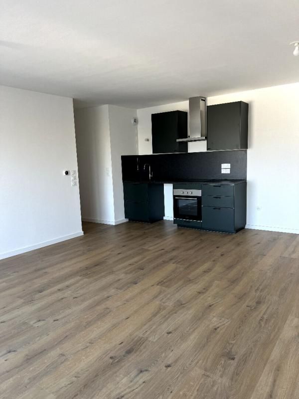 Appartement Saint Andre Lez Lille 3 pièce(s) 64.47 m2 et parking