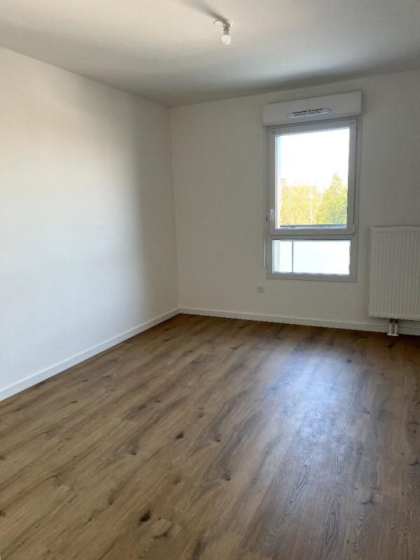 SAINT-ANDRE-LEZ-LILLE Appartement Saint Andre Lez Lille 3 pièce(s) 64.47 m2 et parking 4