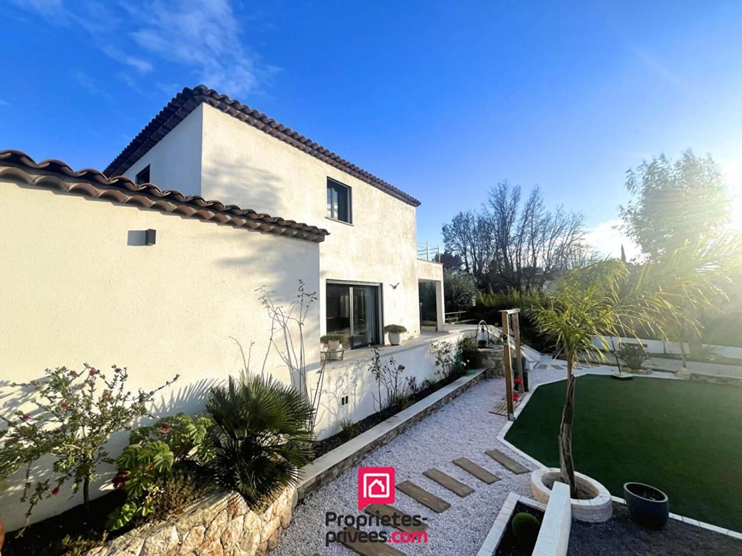 Maison 6 pièces165 m2 - Puget Sur Argens