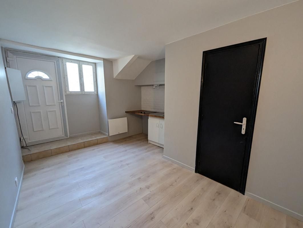 Appartement Chanteloup Les Vignes 1 pièce(s) 14.54 m2