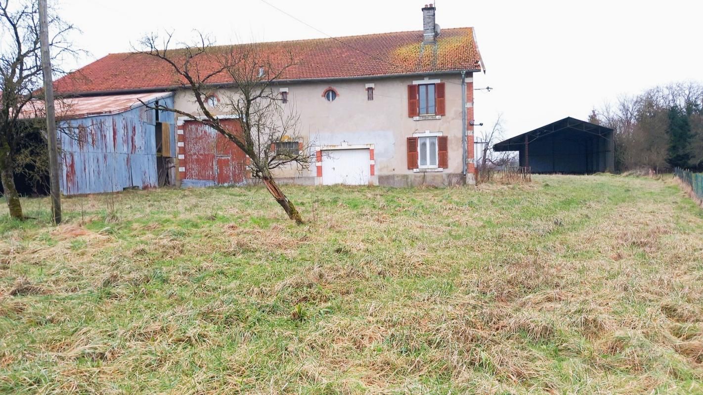 BOUREUILLES Corps de Ferme à rénover 2