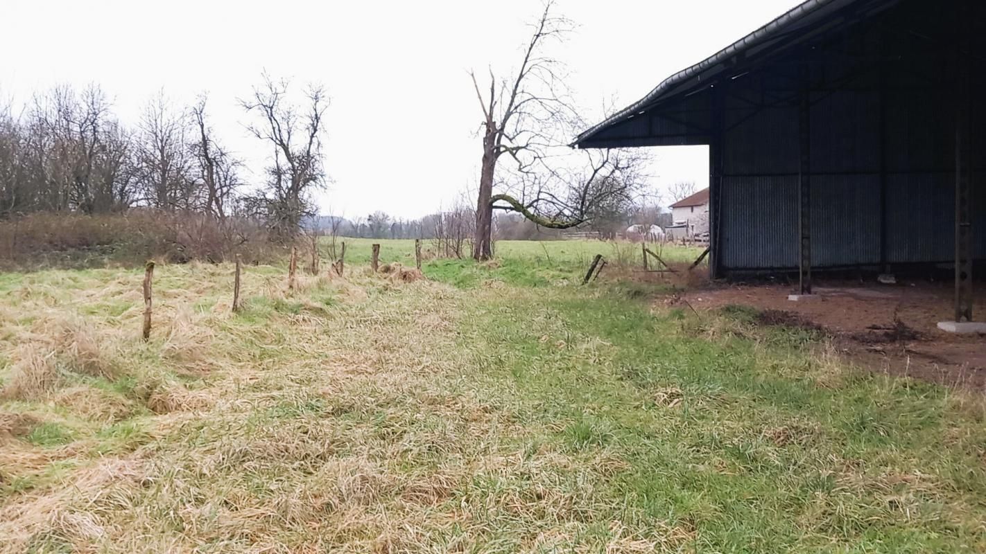 BOUREUILLES Corps de Ferme à rénover 3