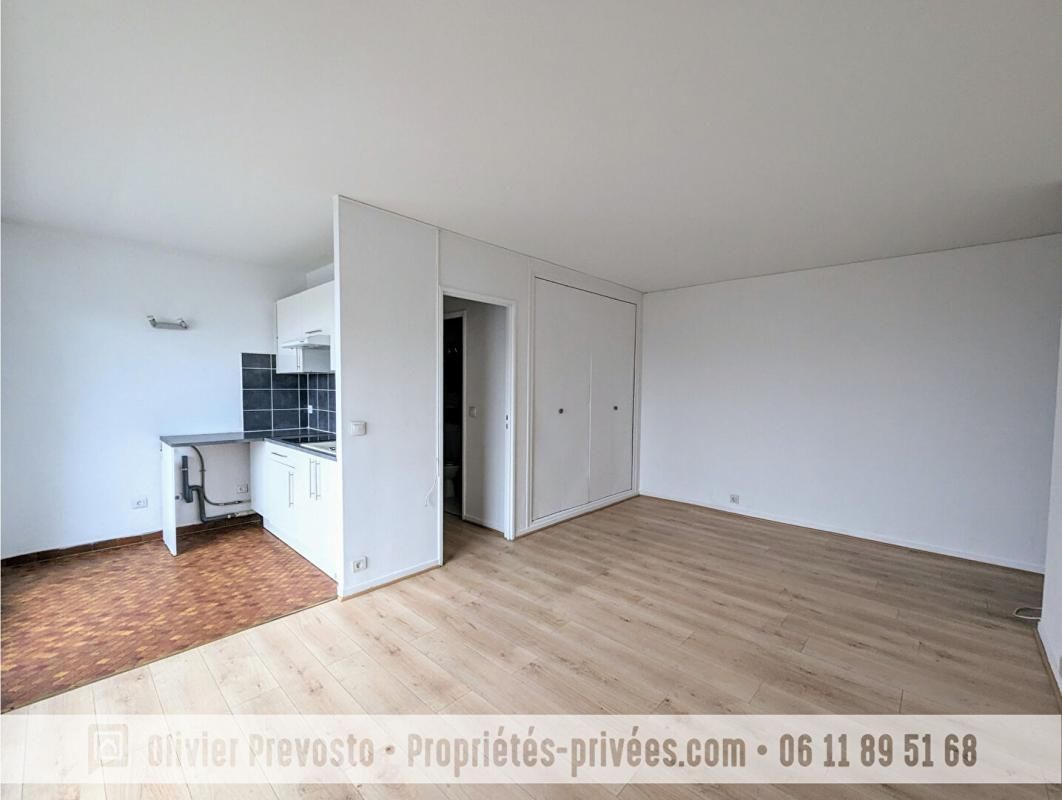 SAINT-MAURICE Appartement Saint Maurice 1 pièce(s) 29 m2 2