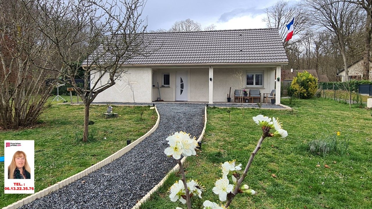 AUBEVOYE Venables - Au calme dans un très bel environnement  - Maison récente de plain pied sans travaux  sur 1.250 m2 de terrain plat - Prix : 254.000 3