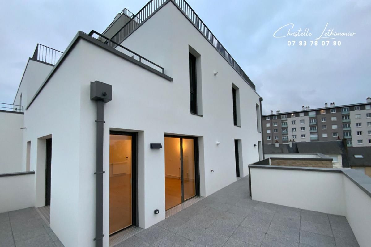 Appartement Rennes 4 pièces - 90.60 m² + Terrasse de 46,38m² - Quartier Sainte Thérèse