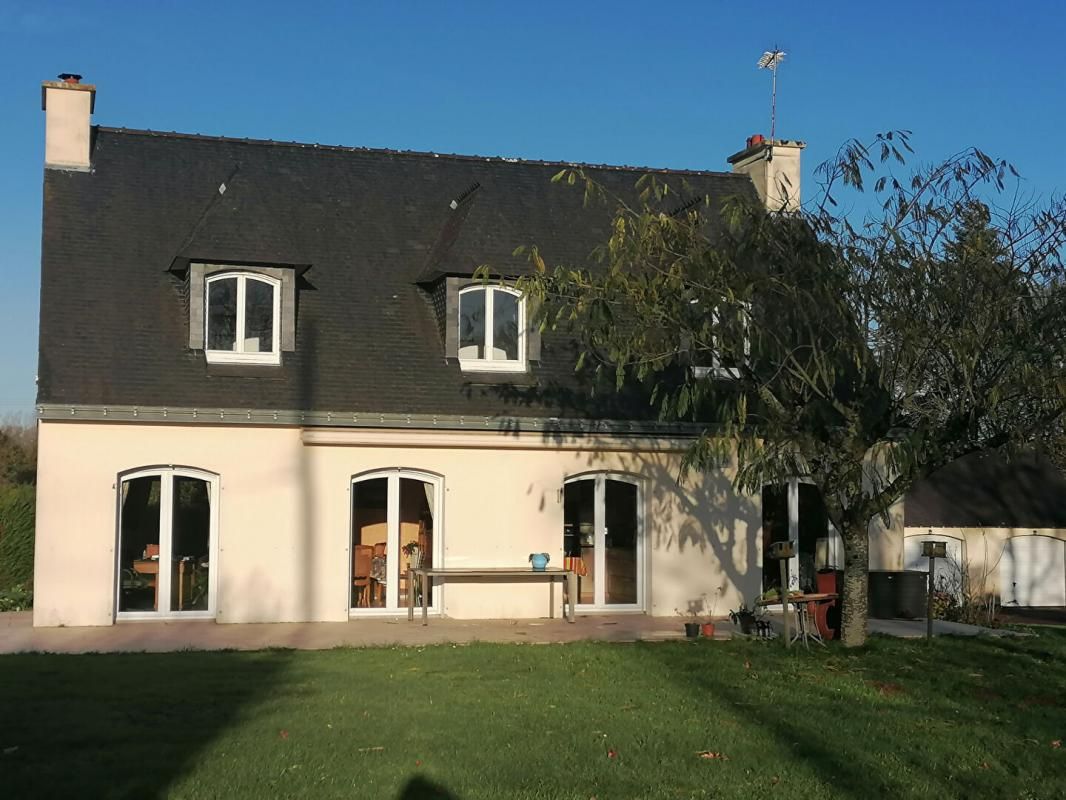 JOSSELIN Maison Josselin 5 chambres 141 m2 1