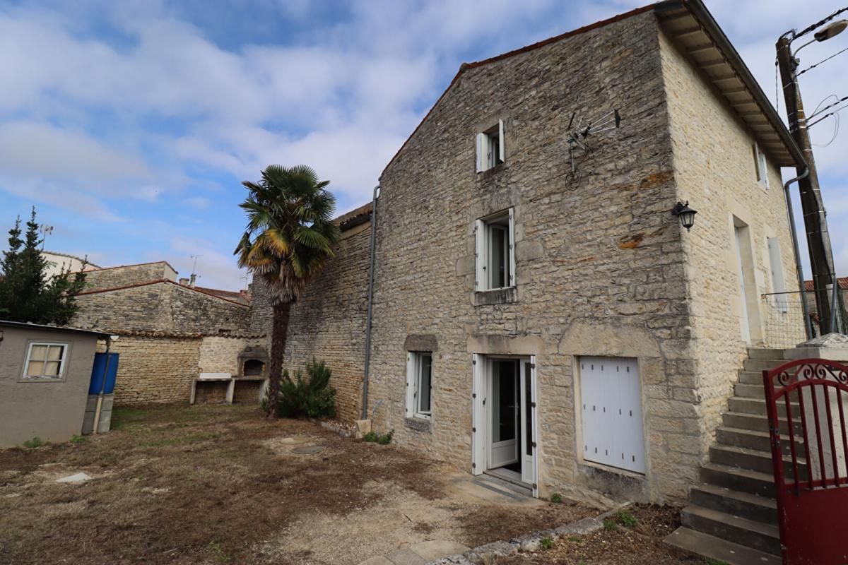 VAL DU MIGNON - Usseau - Maison de bourg