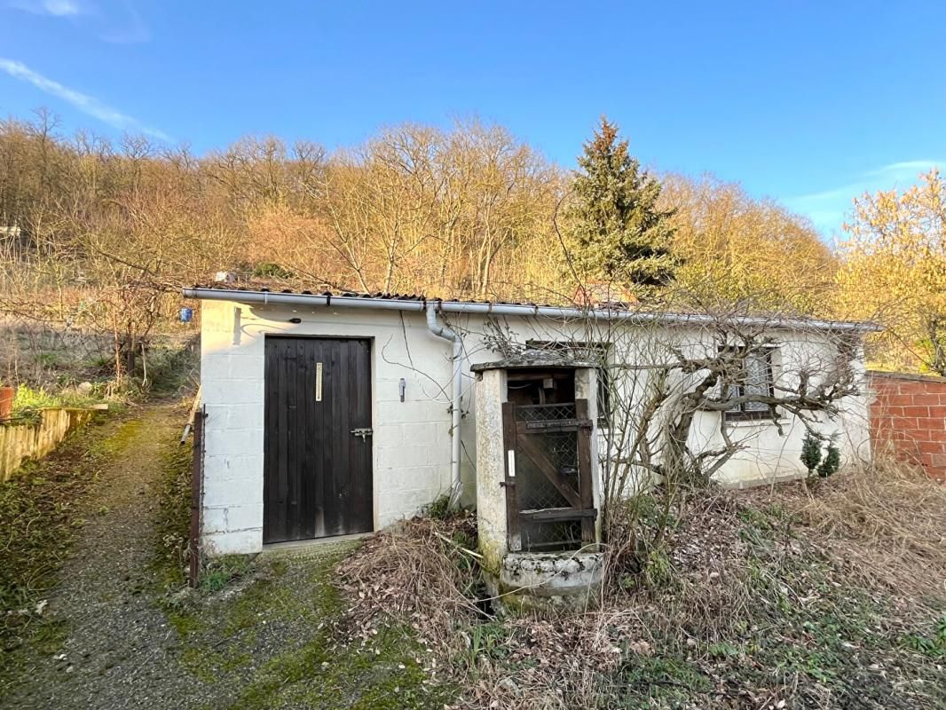 BERNEUIL-SUR-AISNE Maison à Berneuil-sur-Aisne de 76 m2 : 4 pièces - Terrain - Garage 2