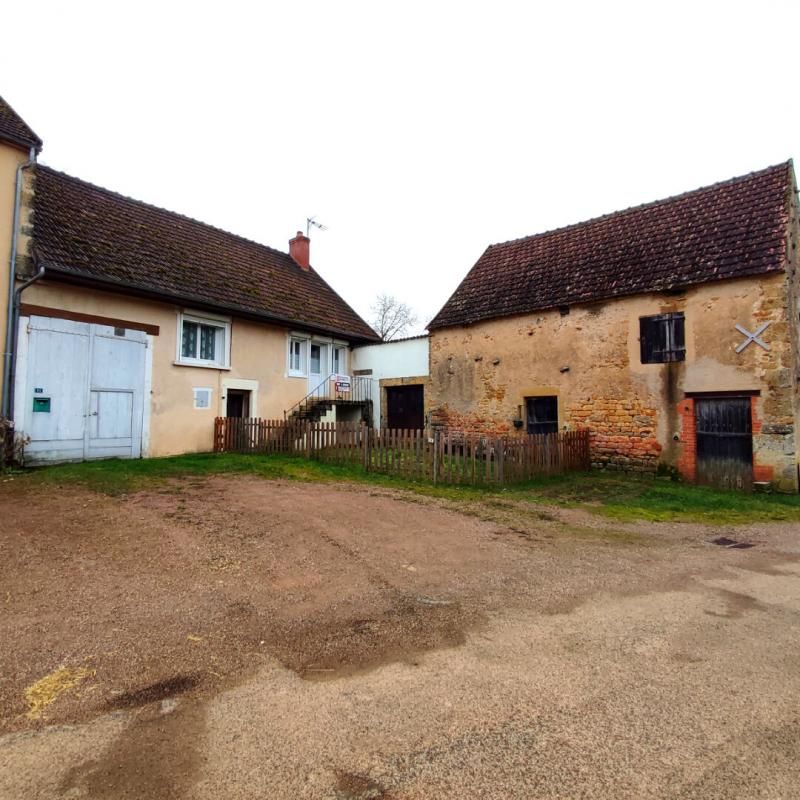 Maison proche Vézelay 5 pièces 97 800