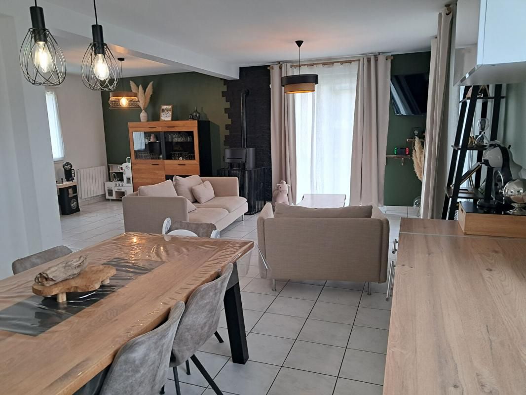 COMBOURG Maison  5 pièce(s) 88M² 3