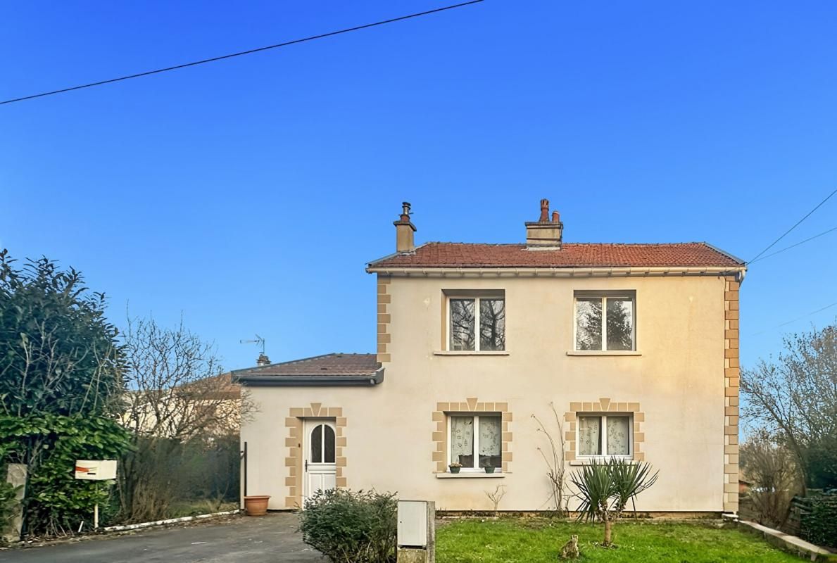 Maison individuelle à Vivier-au-Court