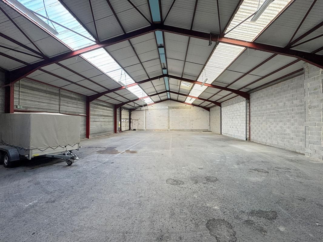 MOLSHEIM DUTTLENHEIM - Entrepôt / local d'activité de 350 m2 2