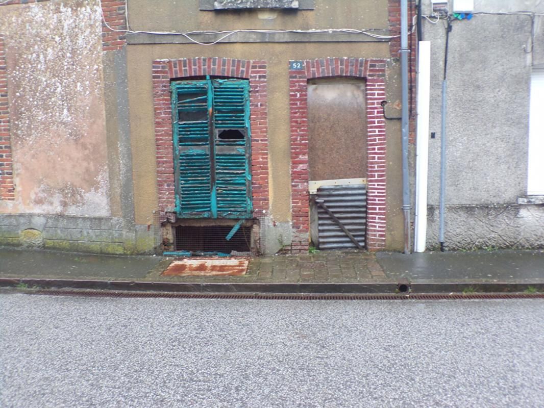 TOUROUVRE maison ancienne a restaurer et a créer  et aménager totalement 2