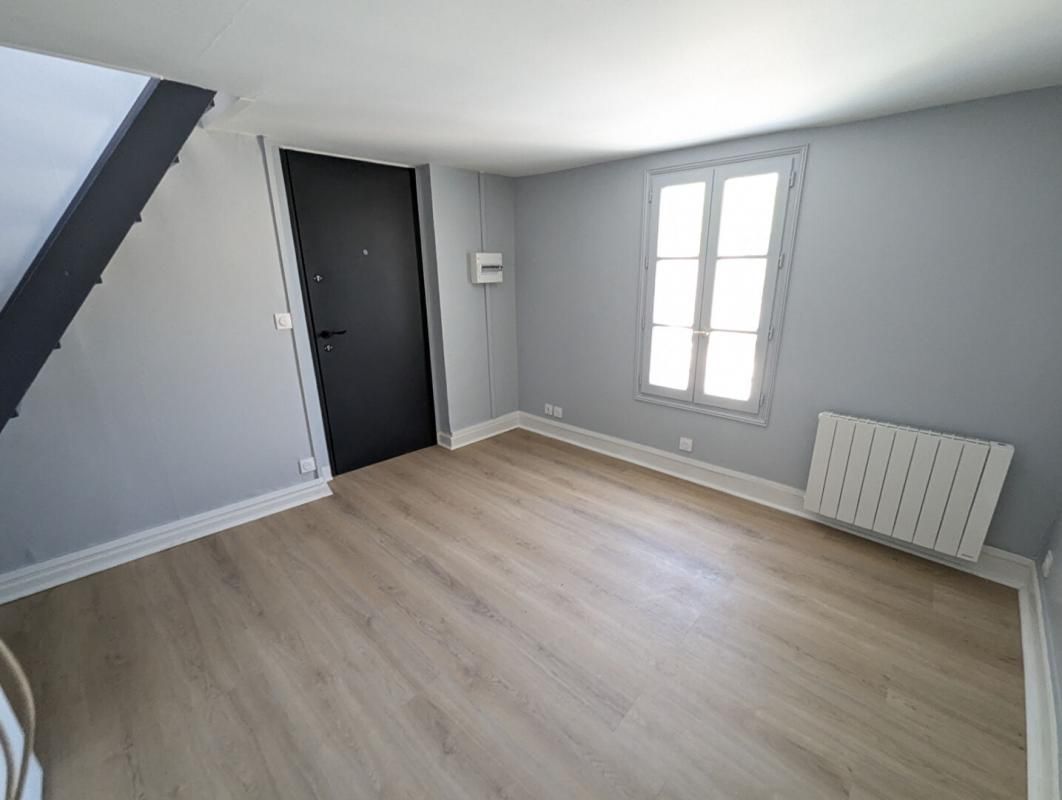 Appartement Meulan En Yvelines 1 pièce(s) 20 m2