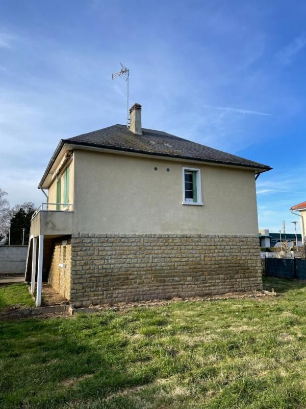 LA CHATRE Agréable Pavillon sur Sous-Sol  4 piéces La Châtre 4