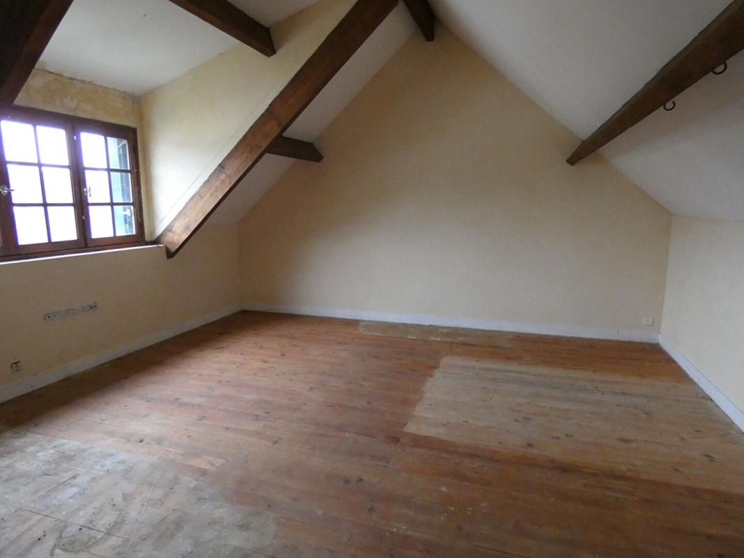 ESCORPAIN Maison Escorpain 4 pièces 90 m2 4