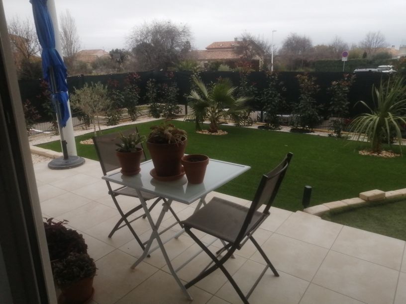 PERET Bel appartement T3 64 m² RDJ 110m² 3