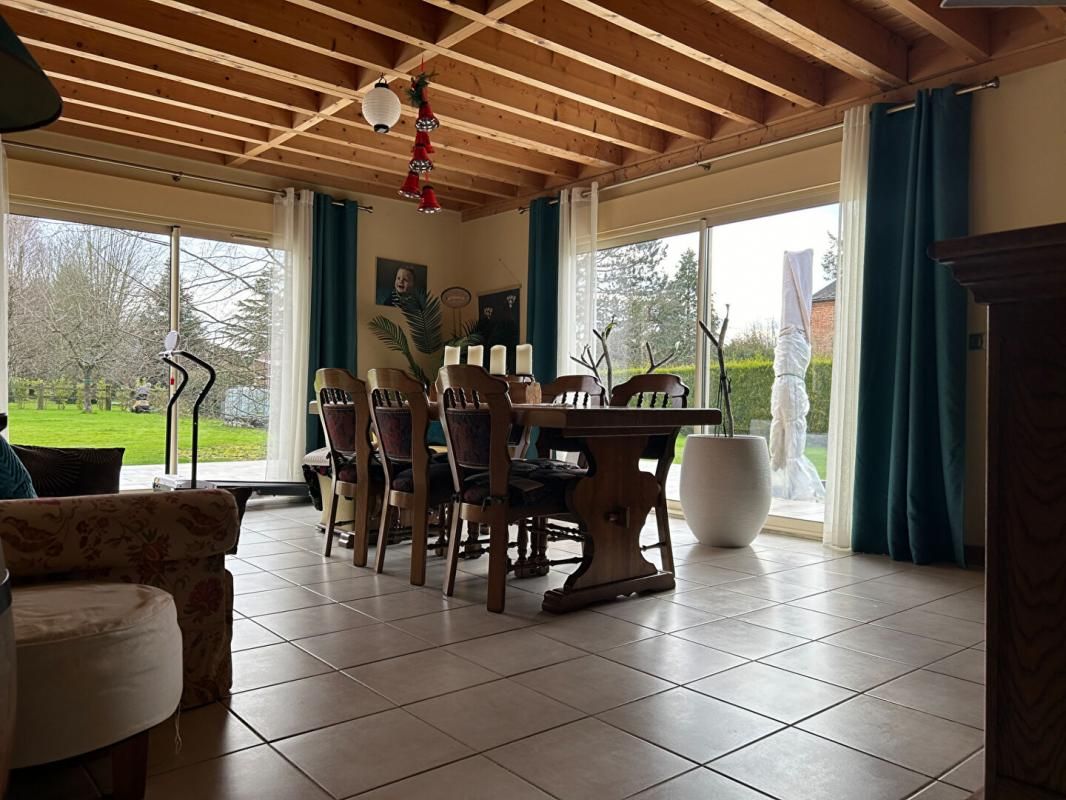 LISIEUX 14100 - Maison 236 m²  - 478 900 Euros 4