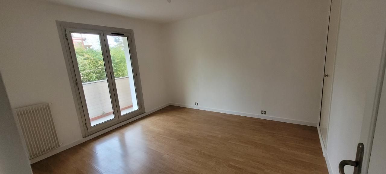 ANGLET Appartement  3 pièce(s) 82.40 m2 4