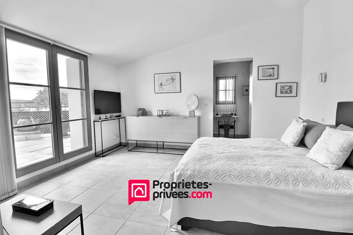 UZES Uzes, Duplex  au centre ville 4