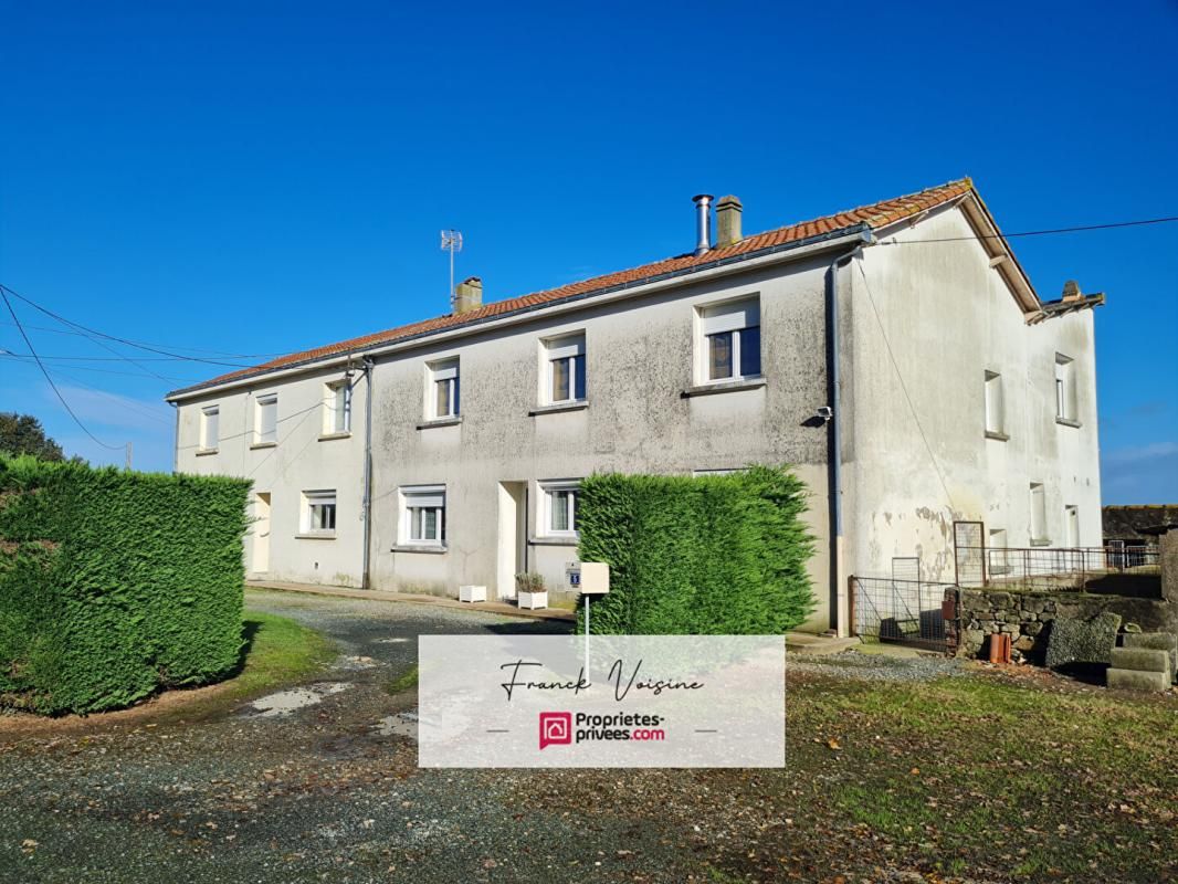 Maison A VENDRE en Exclusivité aux Herbiers  avec 5 chambres - 134 m2 sur terrain de  706 M2 env