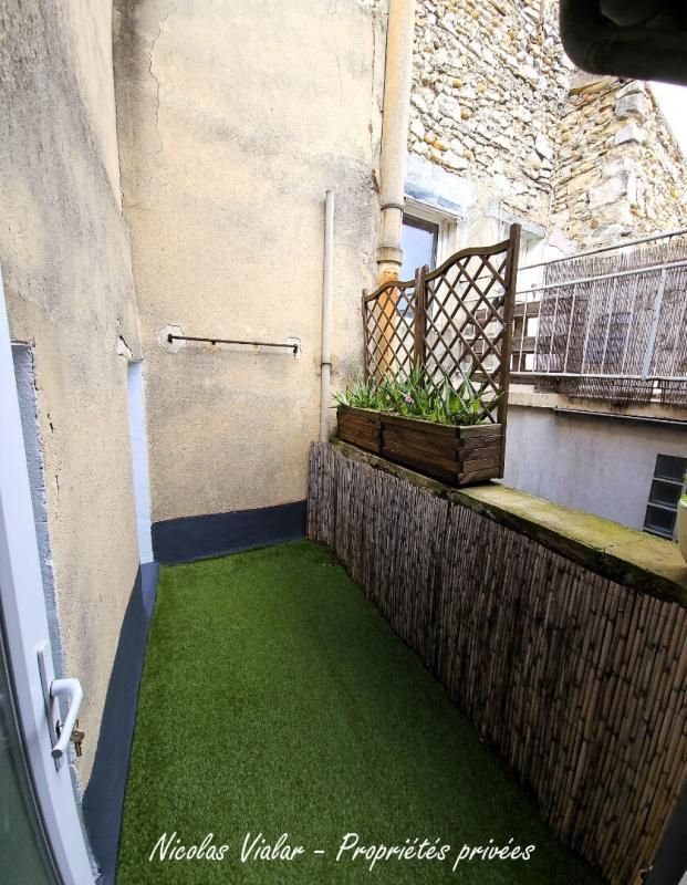 MONTELIMAR Appartement de type 3 de 51 m² avec terrasse 1