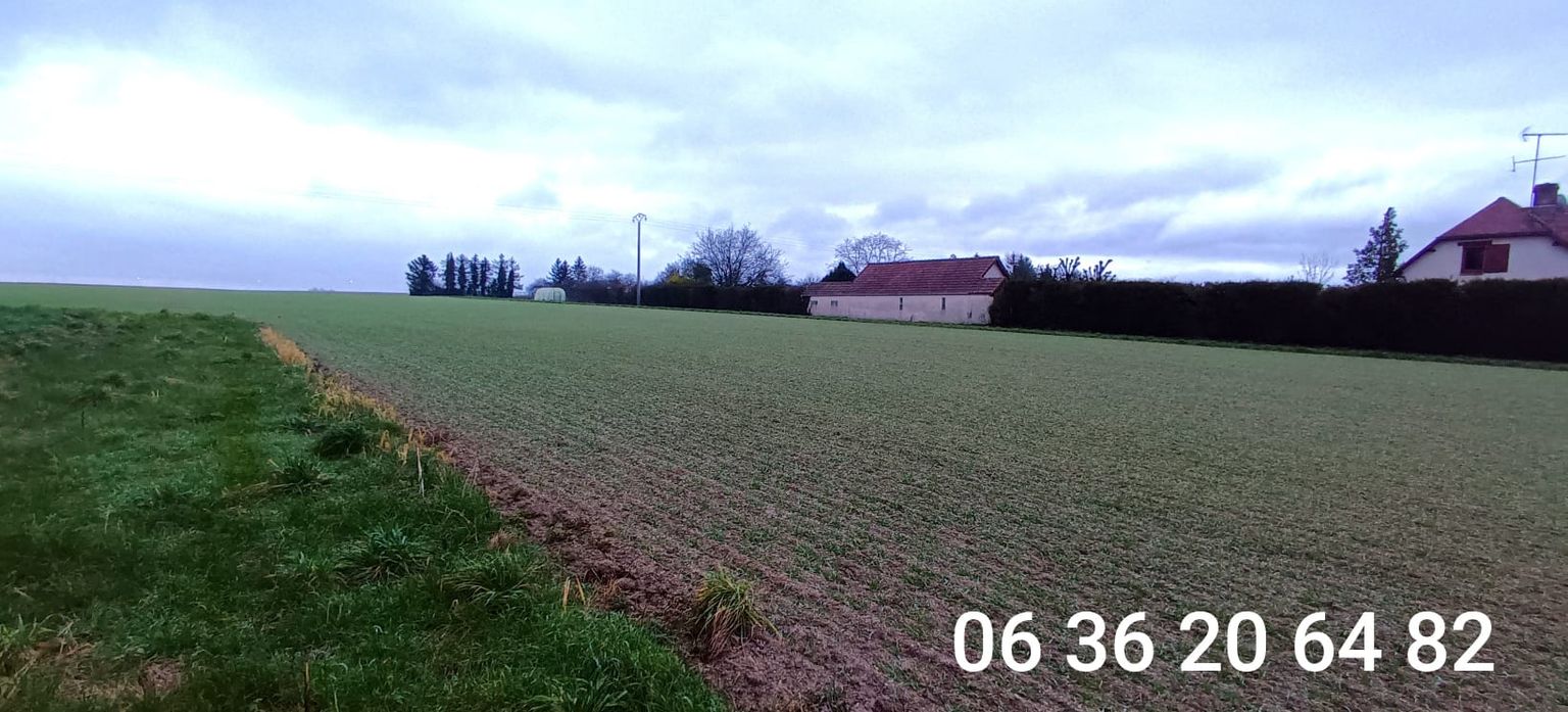 Terrain constructible  de 2439m2