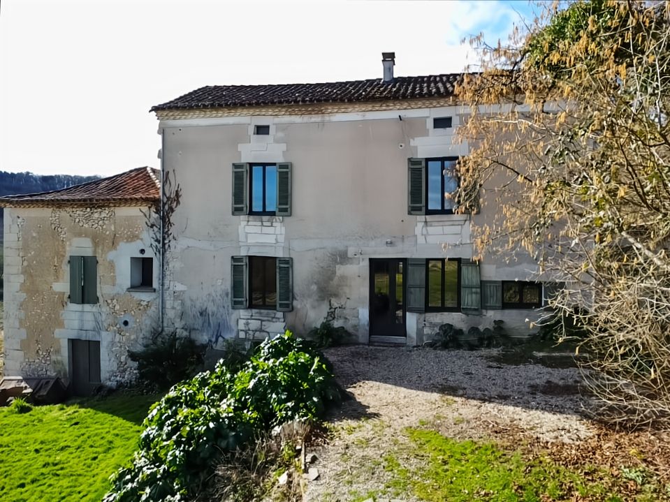 Charmant ensemble en pierre au calme, 10 pièce(s) 234 m2, belle vue sur la campagne