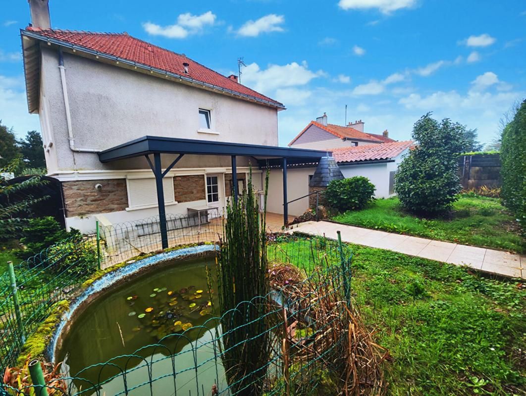 BEAUPREAU EN MAUGES Maison 100 m² - 4 chambres - garage et jardin 4