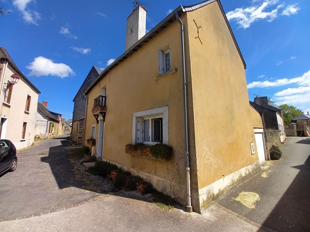 AUVERS-LE-HAMON Maison Auvers-Le-Hamon 4 pièce(s) 76 m2 2