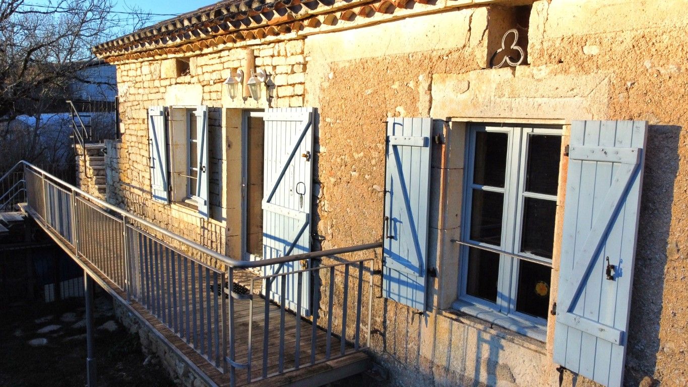 LALBENQUE Maison de hameau rénovée 3 chambres proche Lalbenque 3