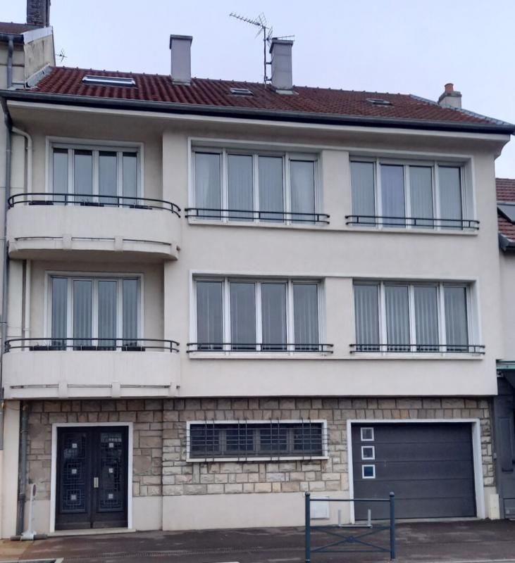 VESOUL Maison 12 pièces de 400 m 2 au sol dont 265 m2 habitable à Vesoul à 333 300 Euros 2