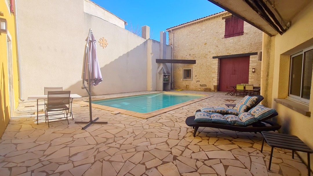 MAGALAS Belle maison de maitre 176m² avec extérieur piscine et dépendance 1