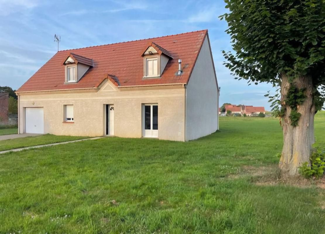 HOMBLEUX Maison 6 pièce(s) 150 m2 2