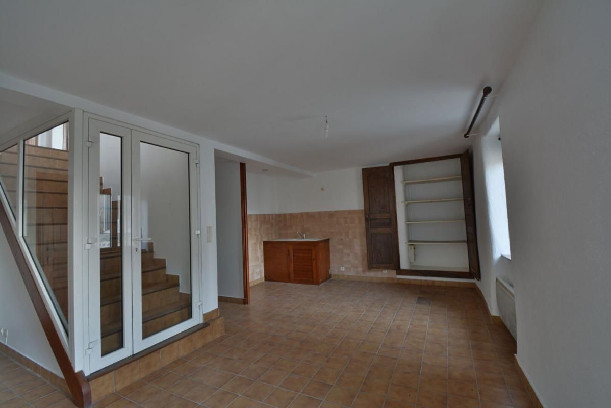 AUBENAS Appartement  3 pièce(s) 64.6 m2 3