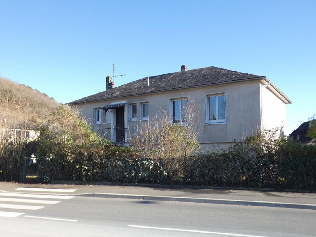 CONDAT-SUR-VEZERE Maison Condat Sur Vezere 3 chambres et bureau 2