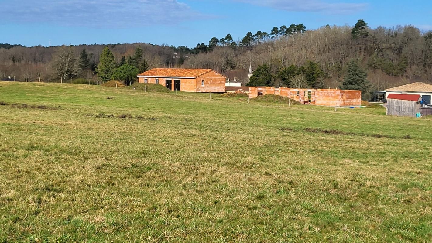 MUSSIDAN Proche Mussidan  maison récente 4 pièces  113 m2 sur parcelle 1464 m² 3