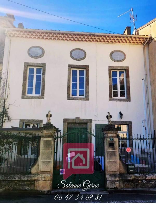 ROQUEBRUN Maison de villa 260 m² 1