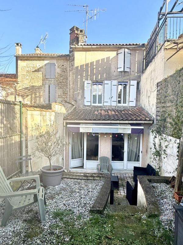 ANGOULEME Maison Angouleme 3 pièce(s) 86 m2 1