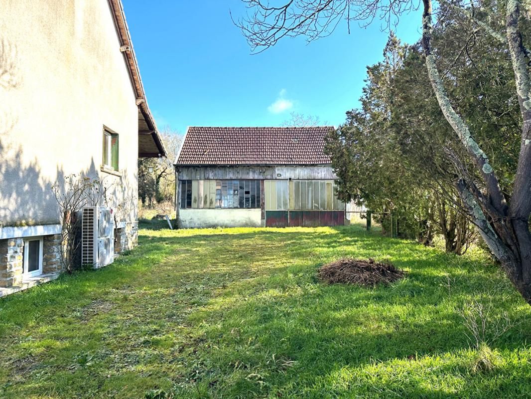 VICQ-SUR-NAHON Maison  indépendante de bourg à  VICQ SUR NAHON 2