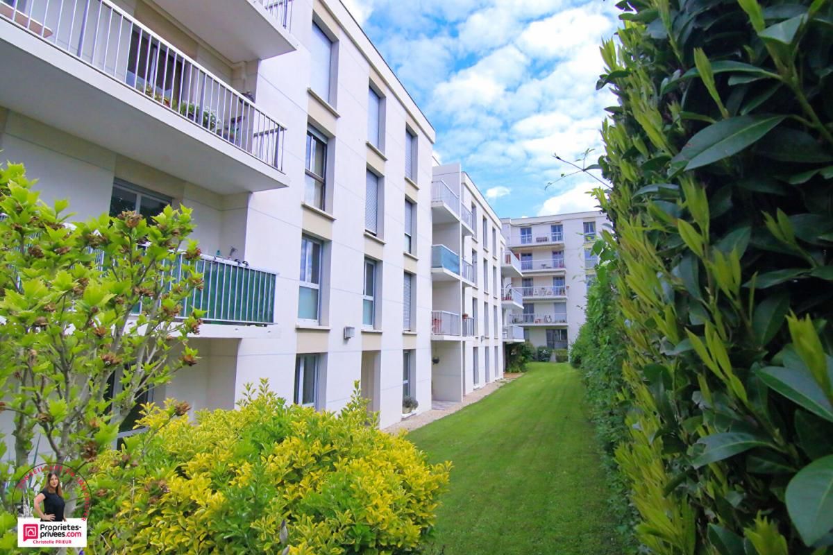 CHALONS-EN-CHAMPAGNE Appartement  Chalons En Champagne 3 pièce(s) Garage et cave 2