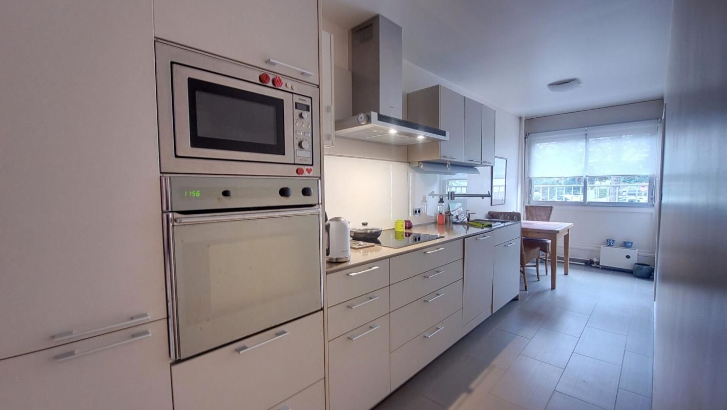 BRUNOY 91800- BRUNOY- Bords de l'Yerres- Appt T4- 87 m²+ cave+ parking 2