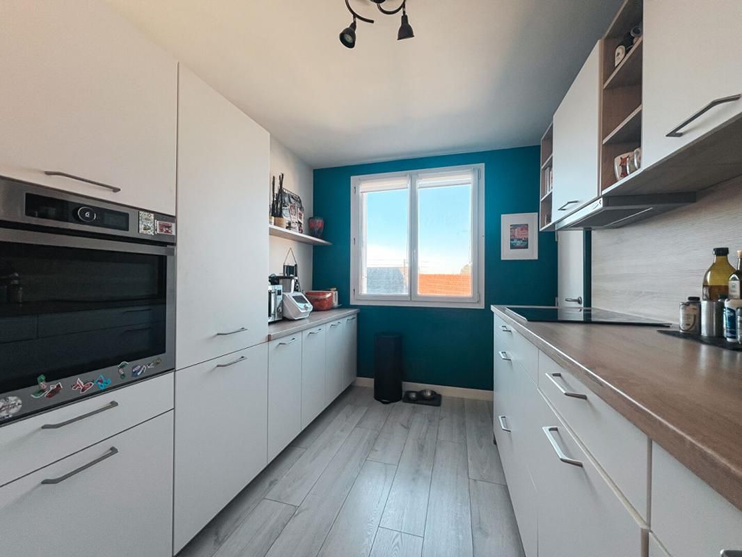 NANTES APPARTEMENT 3 PIÈCES AVEC PARKING ET CAVE -233 NANTES ZOLA PROCÉ 3