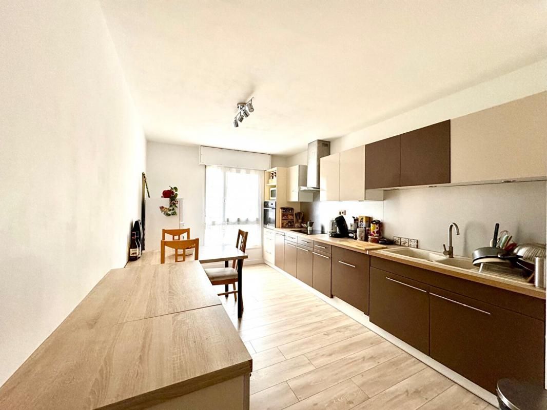 THONON-LES-BAINS EXCLUSIVITE THONON Ouest T4 75 m² terrasses cave stationnement (74200) 3