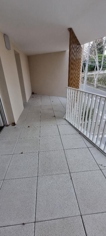 BEZIERS Appartement Beziers 3 pièce(s) 60 m2 + 2 parkings 2