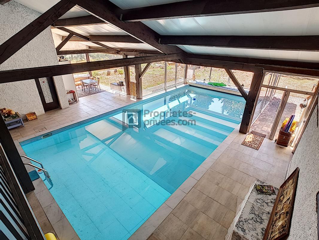 FISMES TROIS MAISONS, UNE PISCINE, UN PARC ! 4