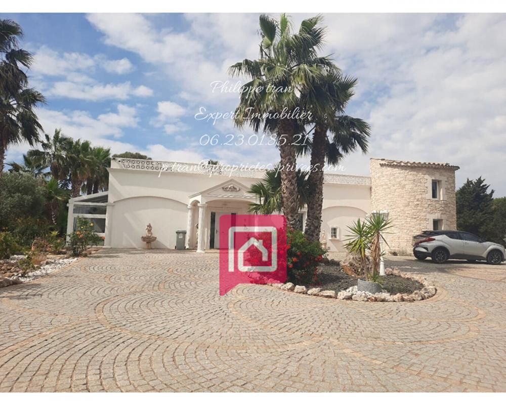 BEZIERS Villa Beziers T7  de 268 m2 habitables avec 6000m² de jardin 3