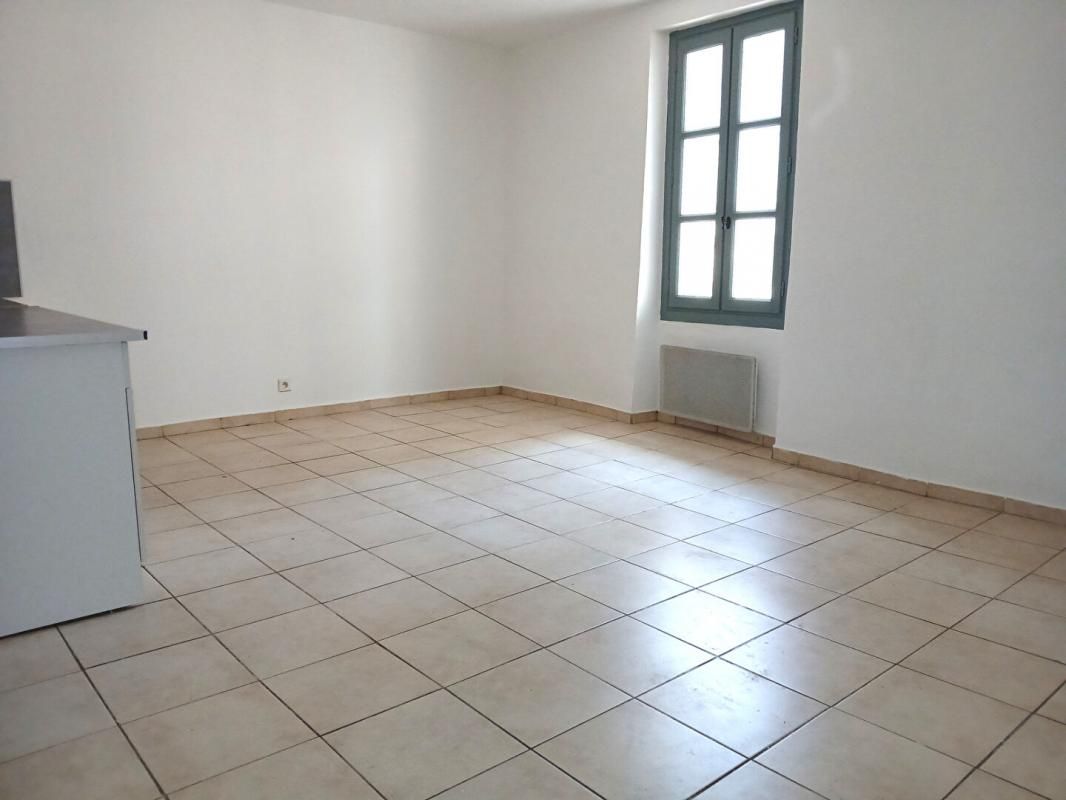 Appartement T2 de 35,62m2 avec cave - LE VAL