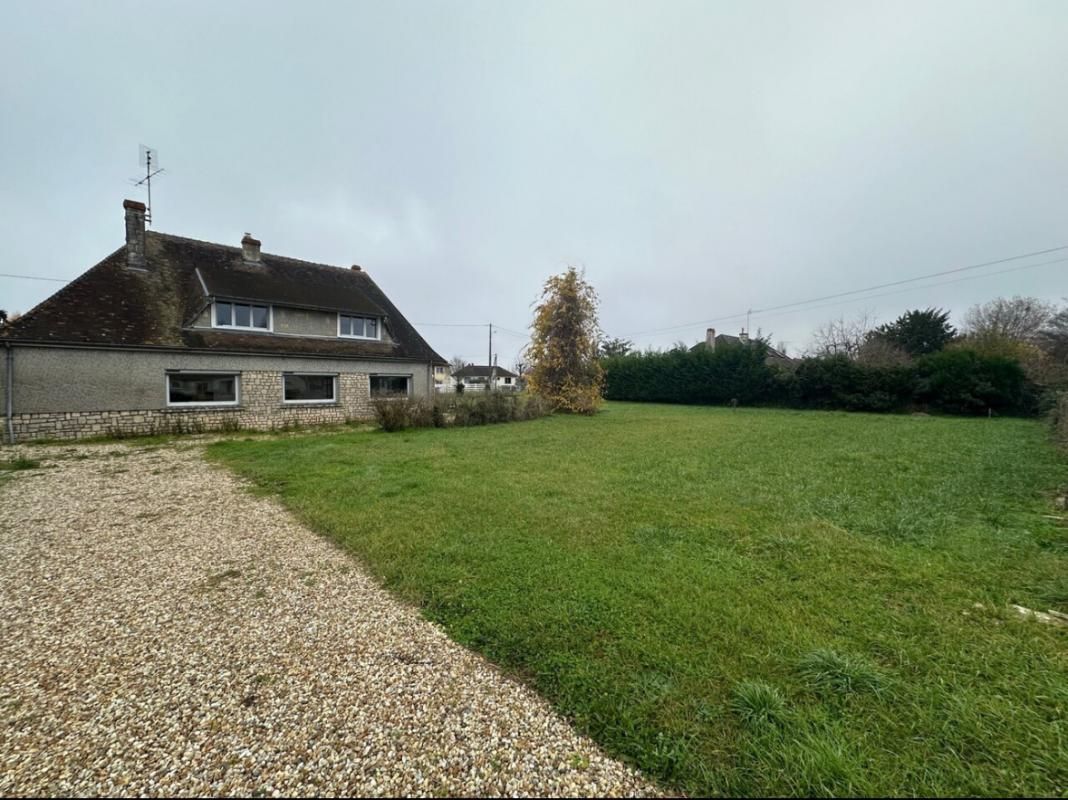 Magnifique maison rénovée à Poilly-lez-Gien  9 pièces, 6 chambres