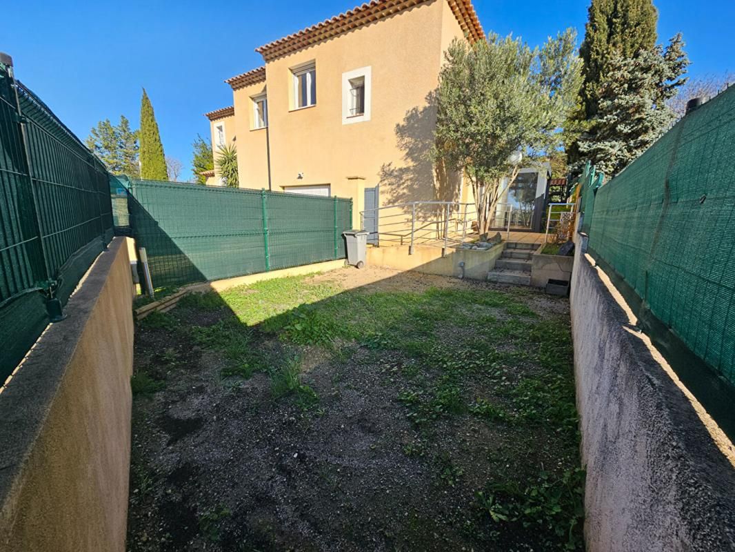 MIRAMAS Maison Miramas 4 pièce(s) 76 m2 avec garage et jardin 2